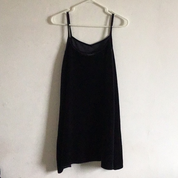 Spaghetti strap, halfway to the knees dress - Picture 1 of 2